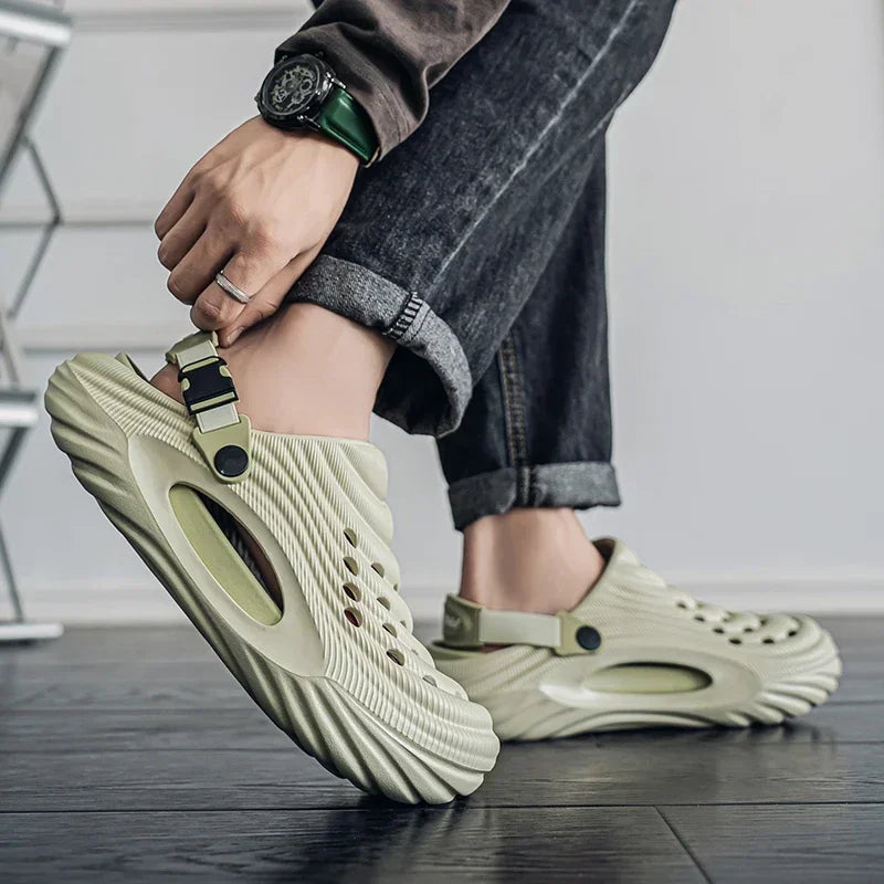 2026 Summer Slippers for Men Driving Dual-Purpose Operating Room Baotou Clogs Soft Sole Outer Wear Home Casual Coconut Sandals